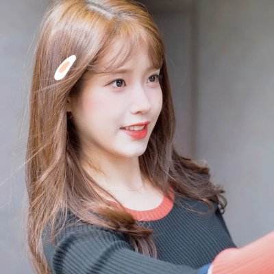 黑衣女孩